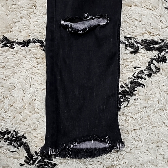 ☆☆FREE PEOPLE☆☆ Distressed Jeans - Picture 5 of 8